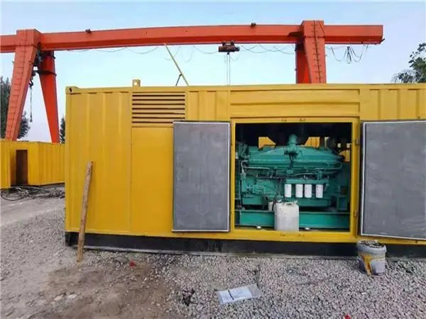 永平冬季低温环境下,500KW发电机组应该选择什么类型的启动电瓶?